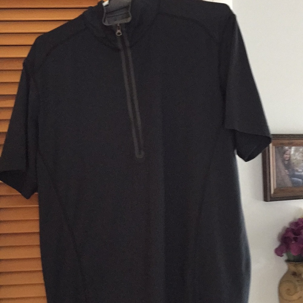 Men’s Rei sport shirt